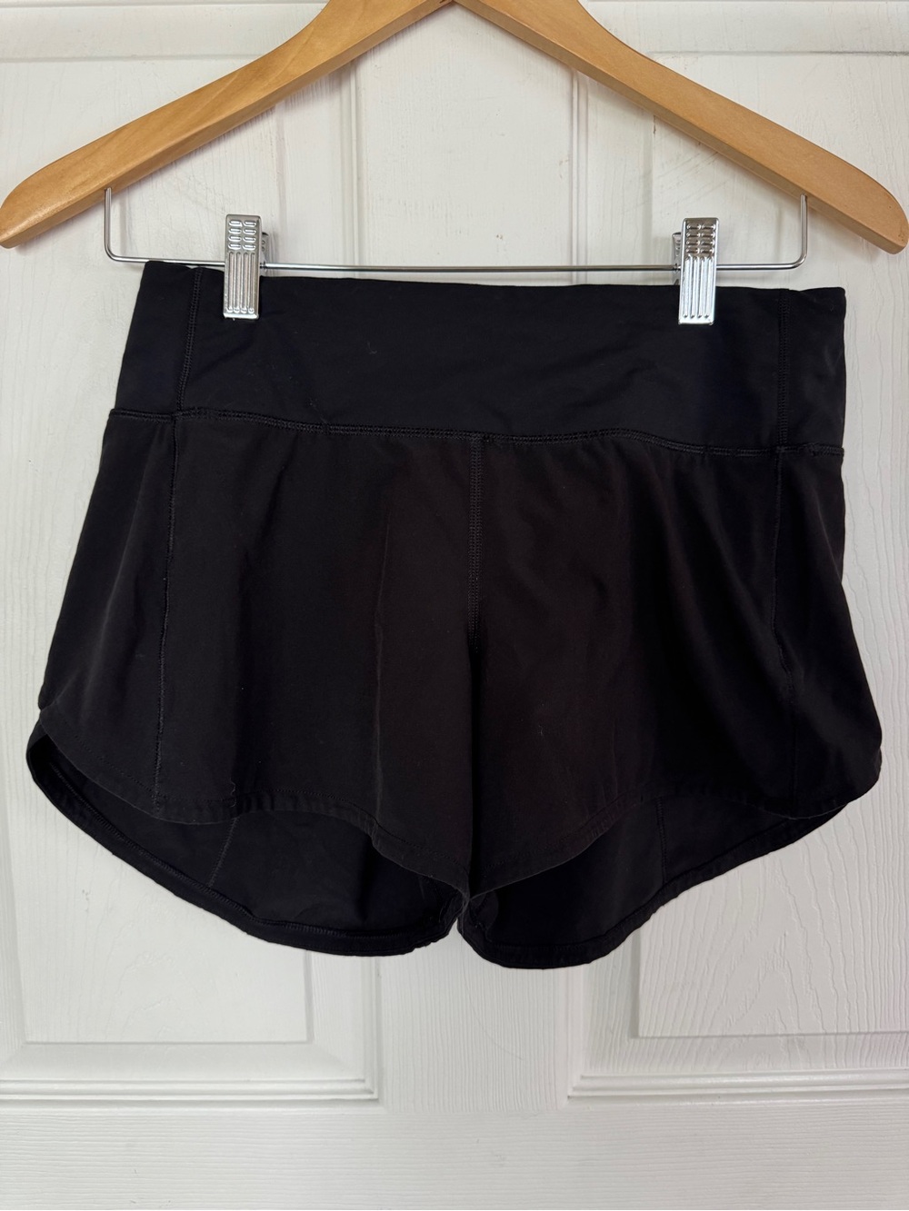Lululemon Women's Speed Up Shorts